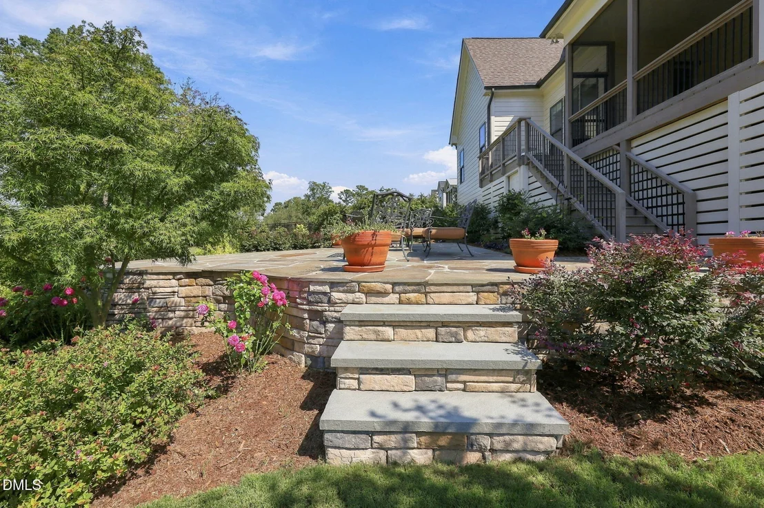 Photo of 1221 Perry Bluff Drive