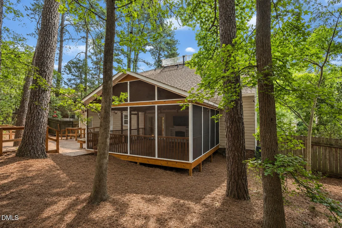 Photo of 2435 Sedgefield Drive