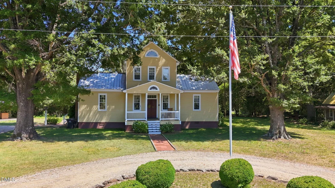 Photo of 462 Darius Pearce Road