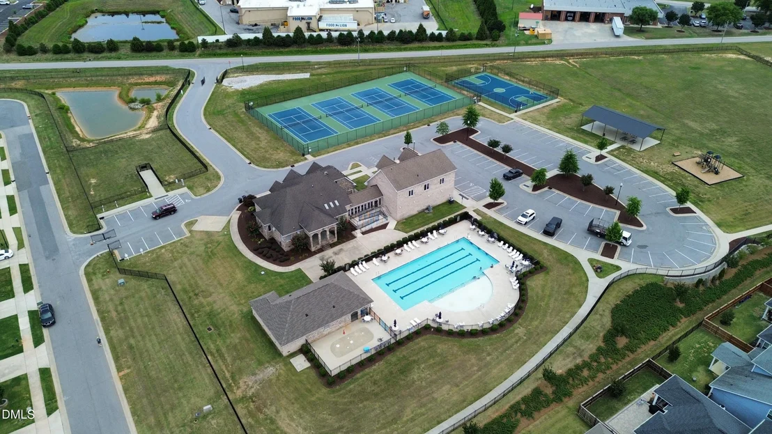 Photo of 75 Commons Circle