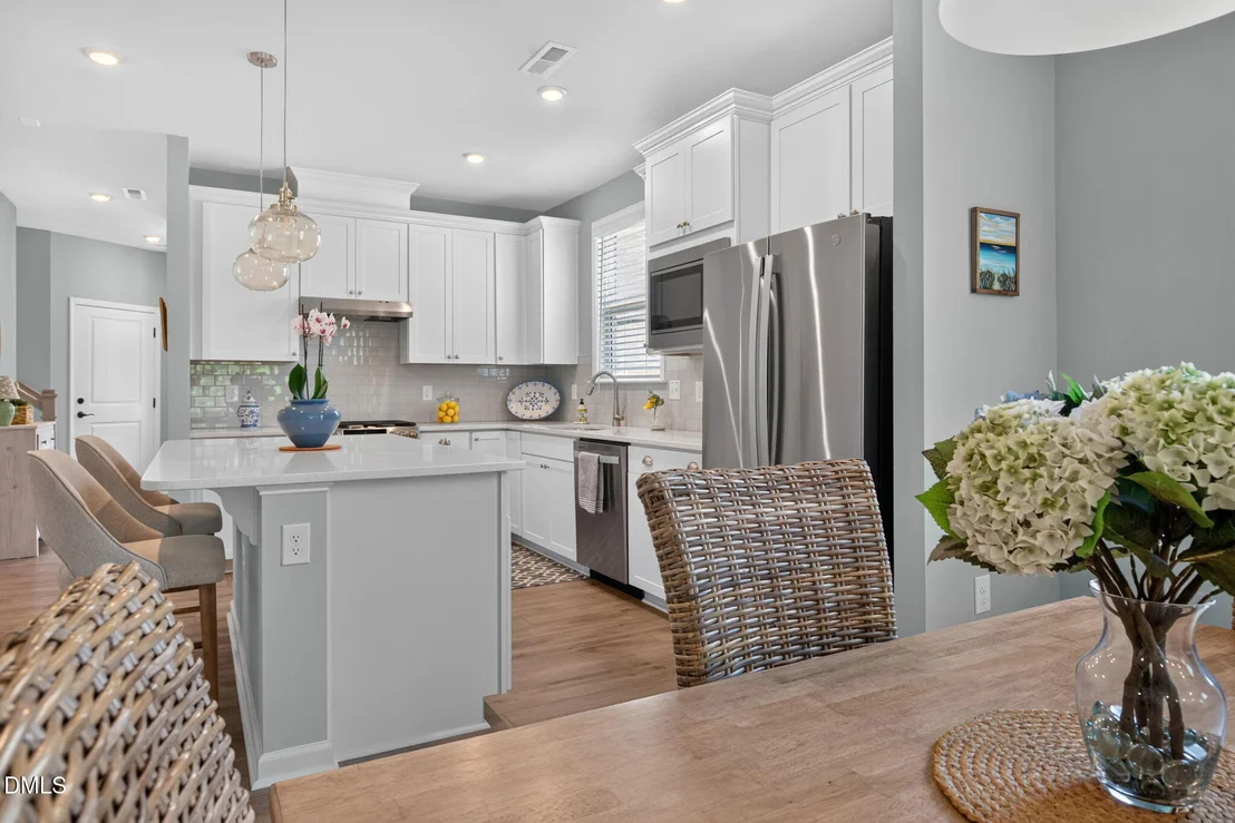 Photo of 104 Shadowbrook Trail