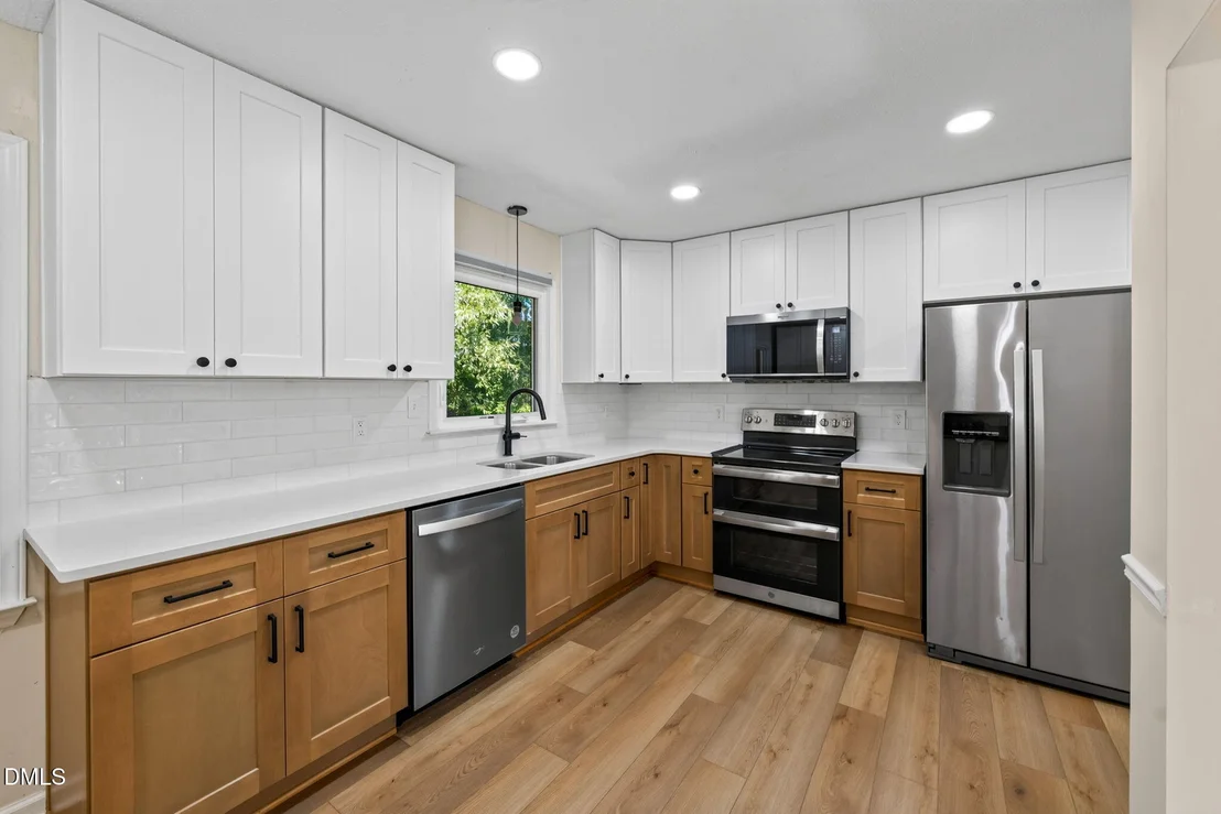 Photo of 5605 Genesee Drive