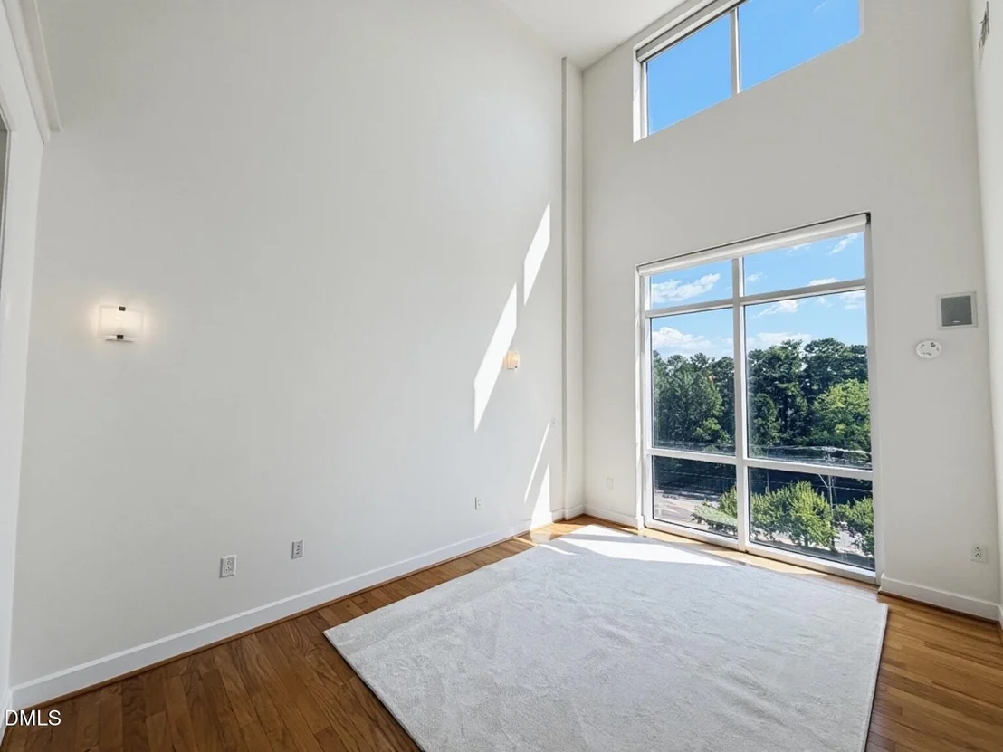 Photo of Unit 412 at 2608 Erwin Road