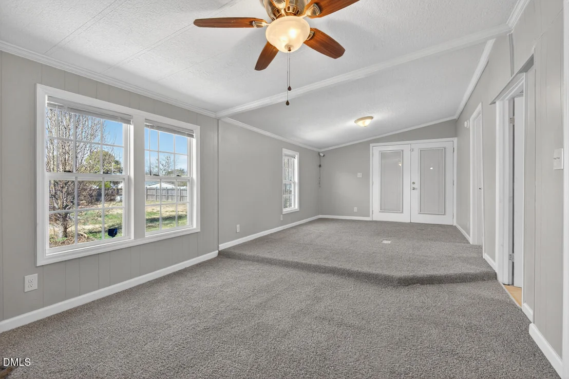 Photo of 1622 Lancaster Road
