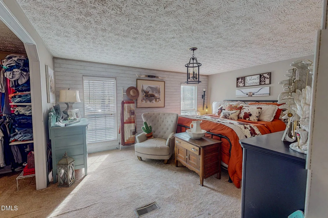 Photo of 313 Oakdale Drive