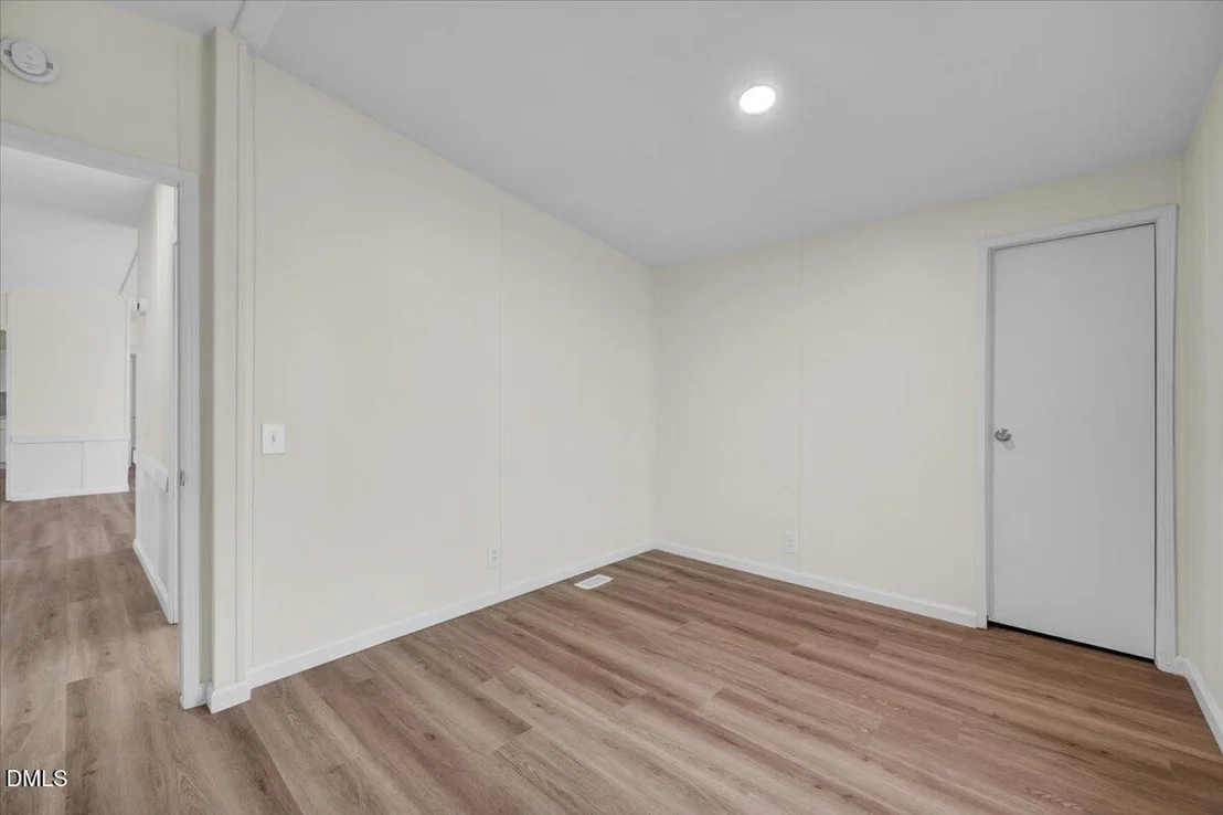 Photo of 230 Dustin Lane