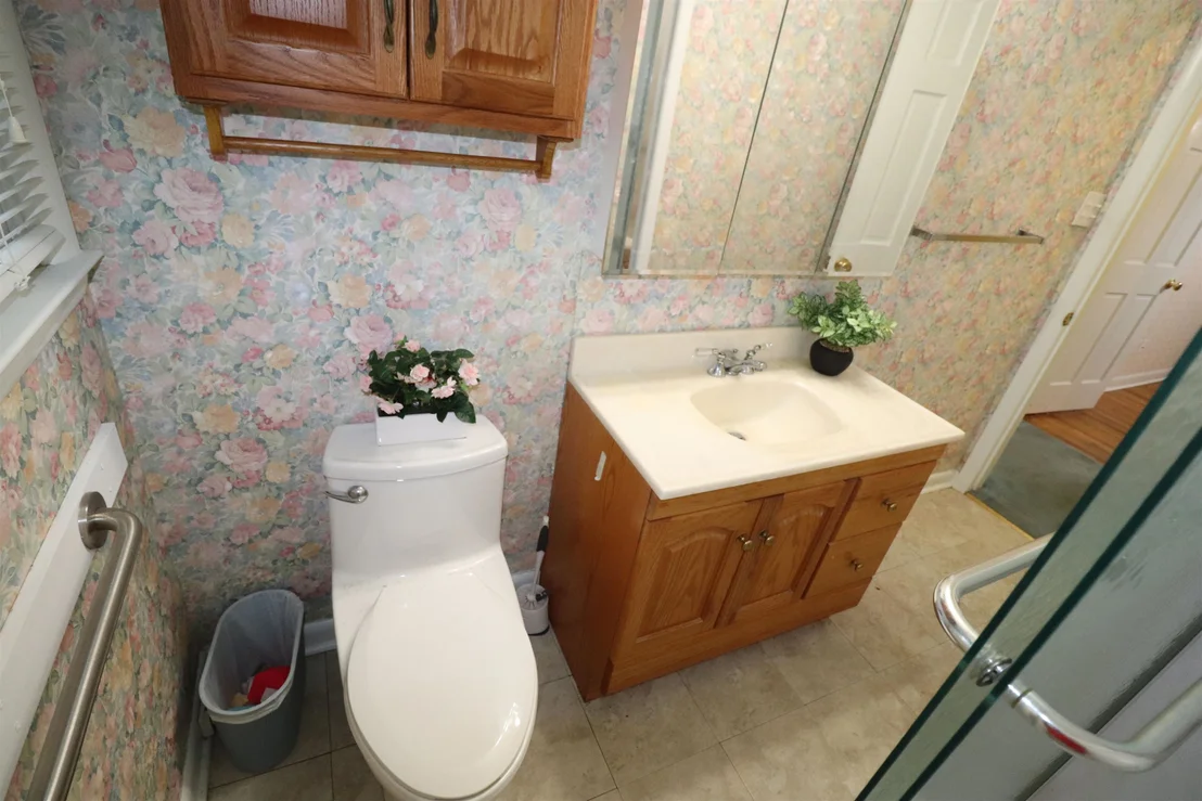 Photo of 8713 Chapel Hill Road