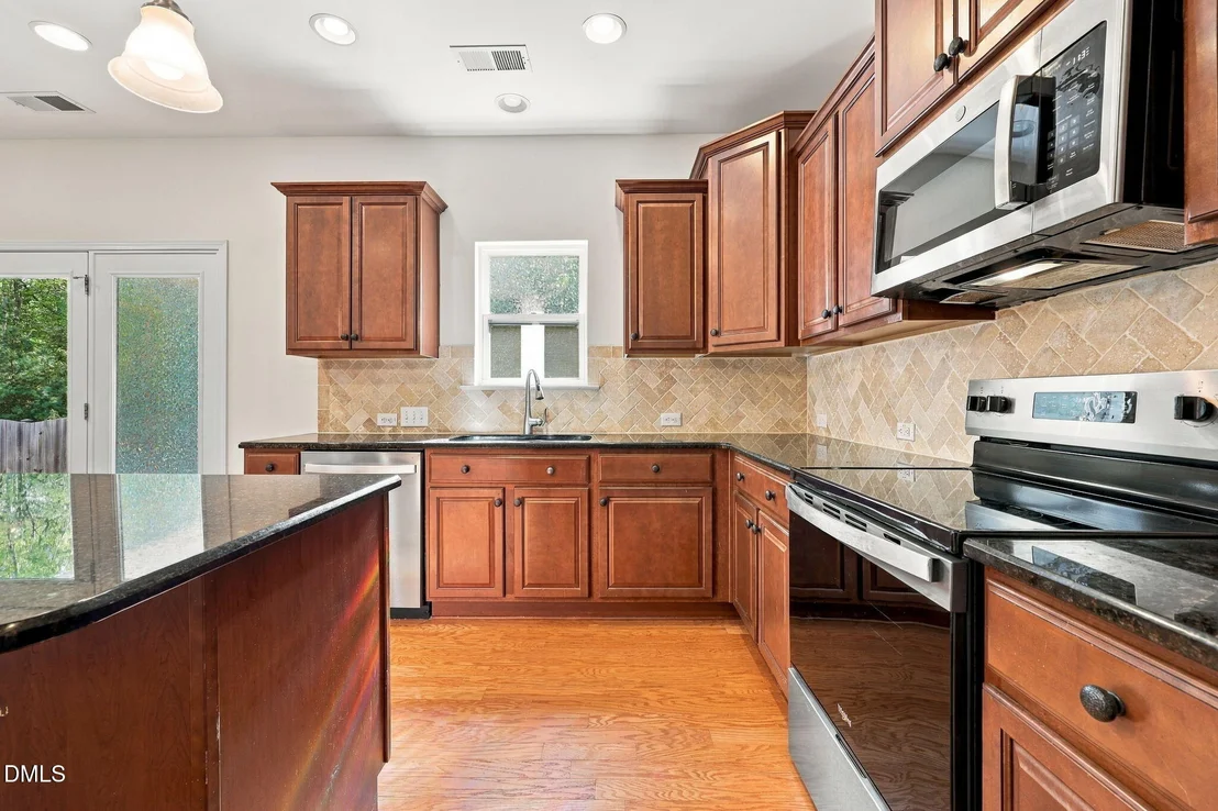 Photo of 1105 Poplar Street