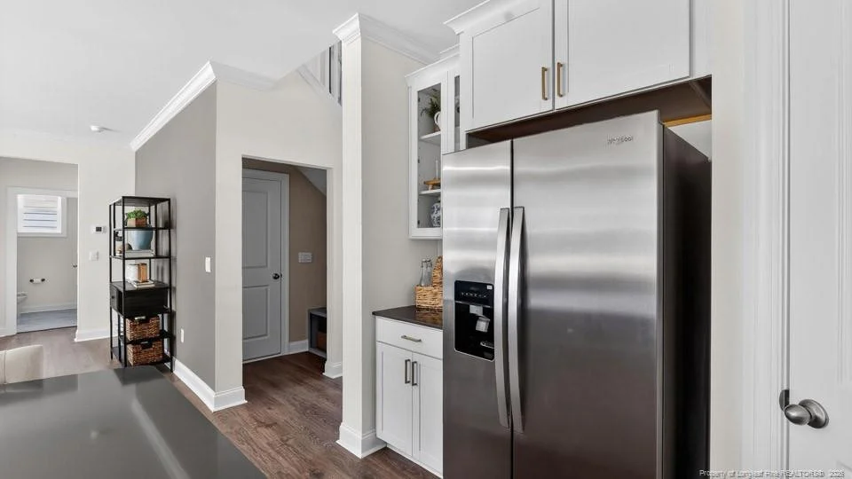 Photo of 1024 Martin Farms Boulevard