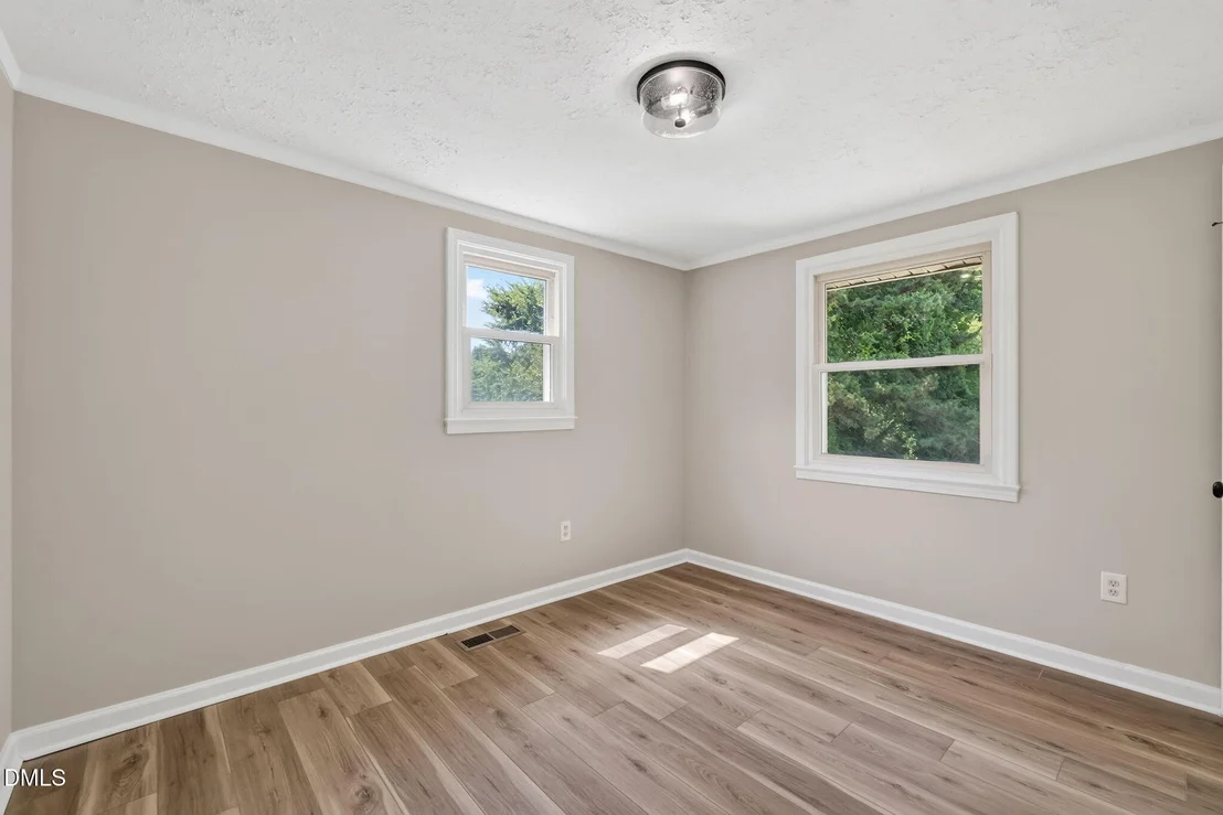 Photo of 176 Briggs Road