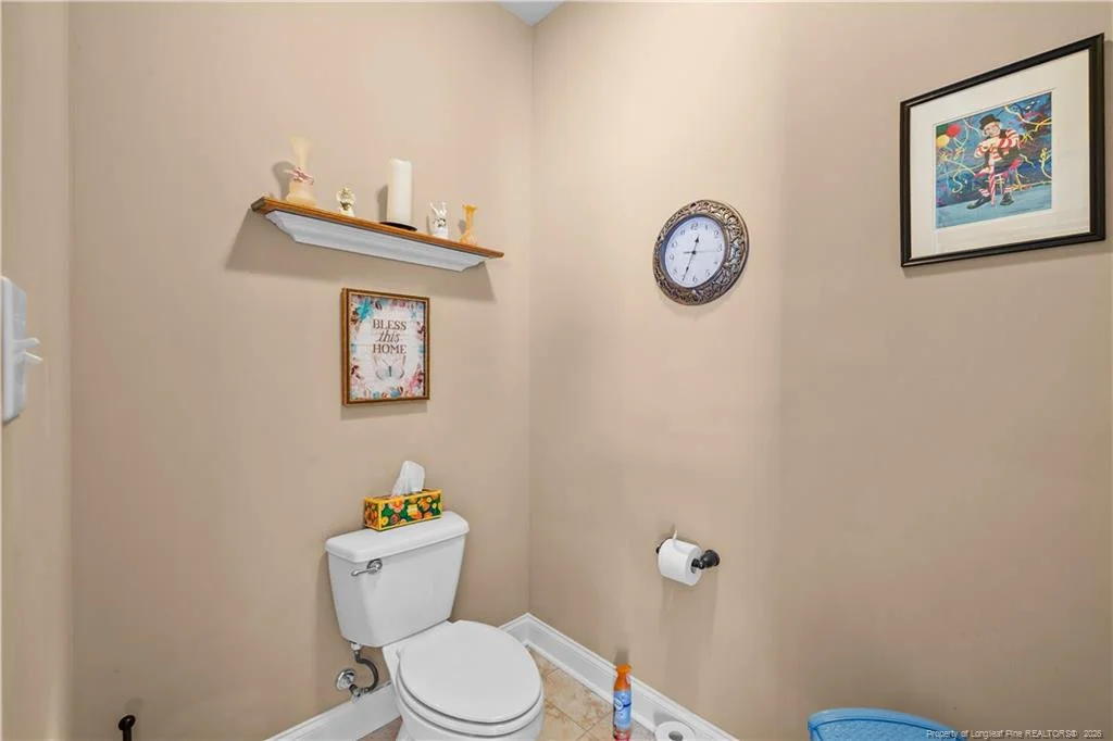 Photo of 605 Oakridge Drive