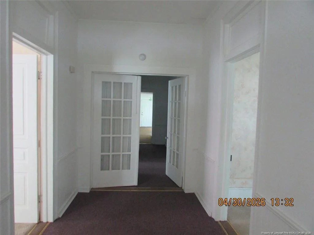 Photo of 215 E Maple Street