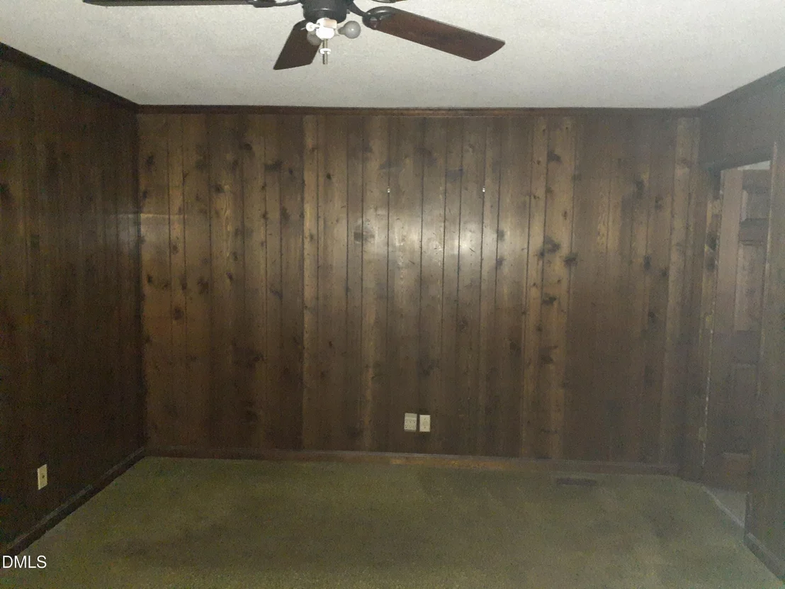 Photo of 1576 Munns Road