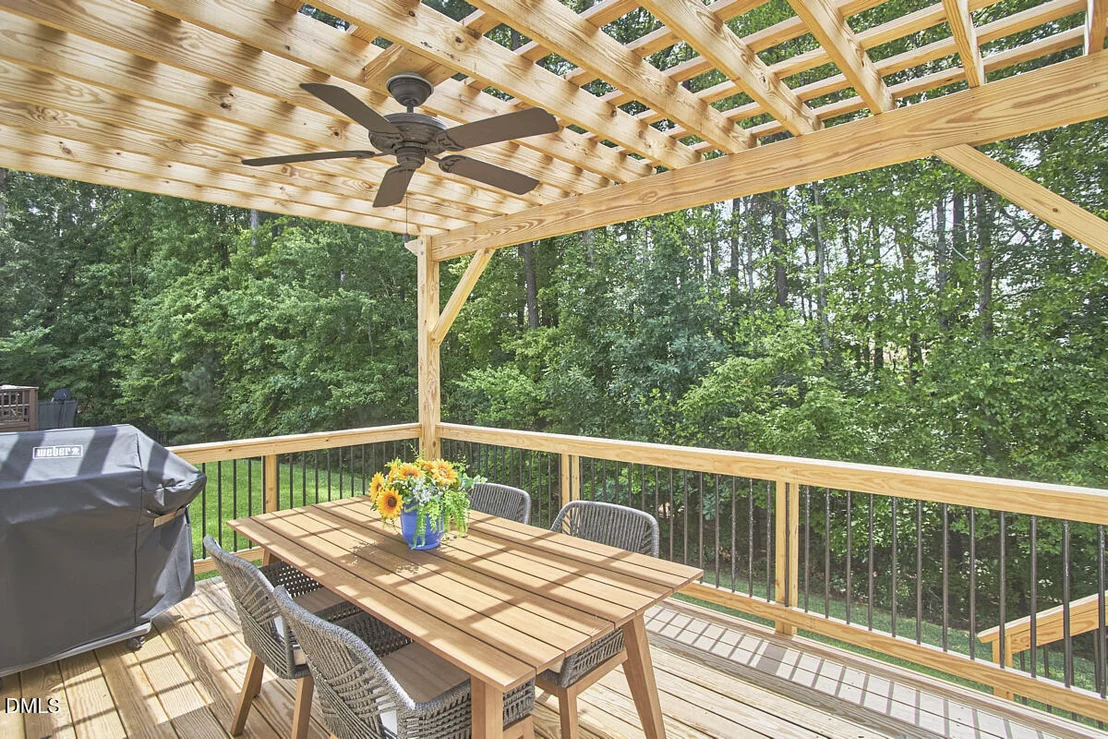 Photo of 2106 Hemlock Hill Drive