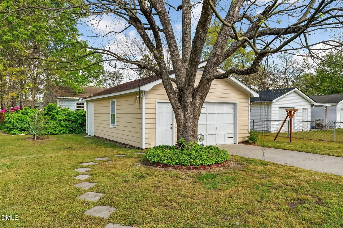 Photo of 105 Forest Drive