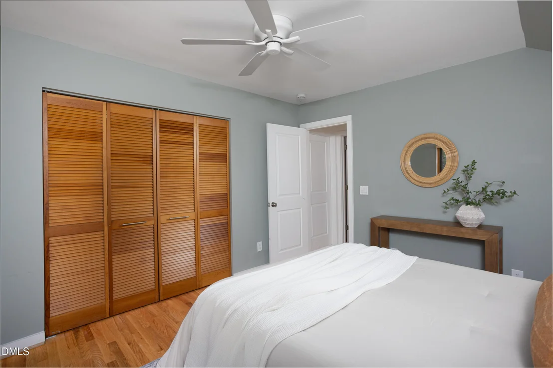 Photo of 414 Waterside Drive