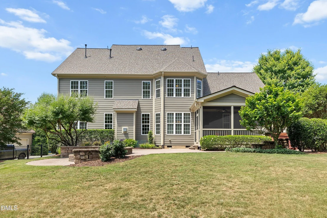 Photo of 824 Magalloway Drive