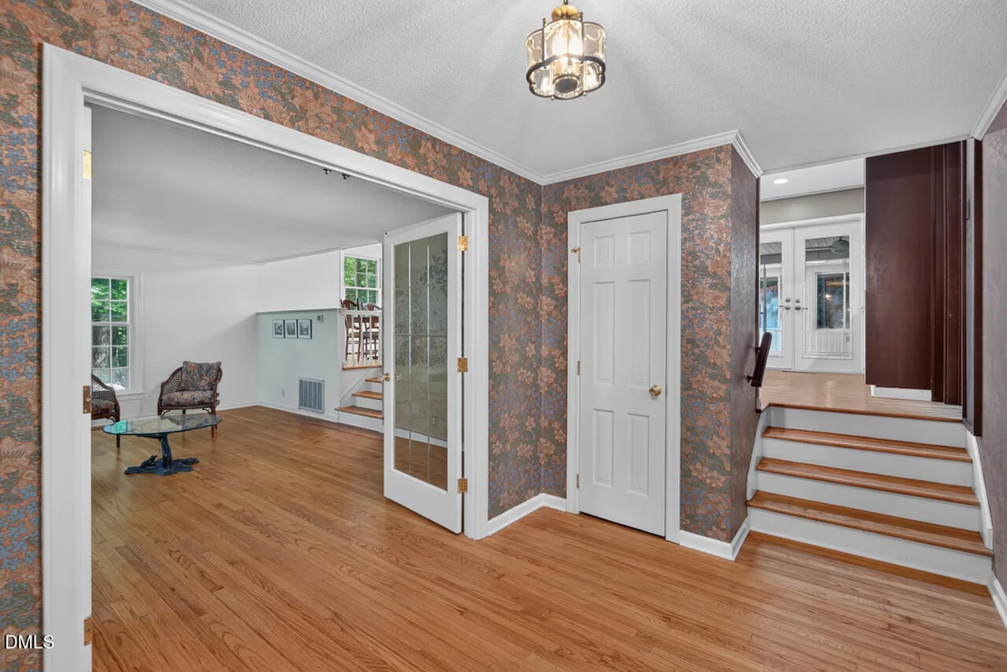 Photo of 13 Winthrop Court