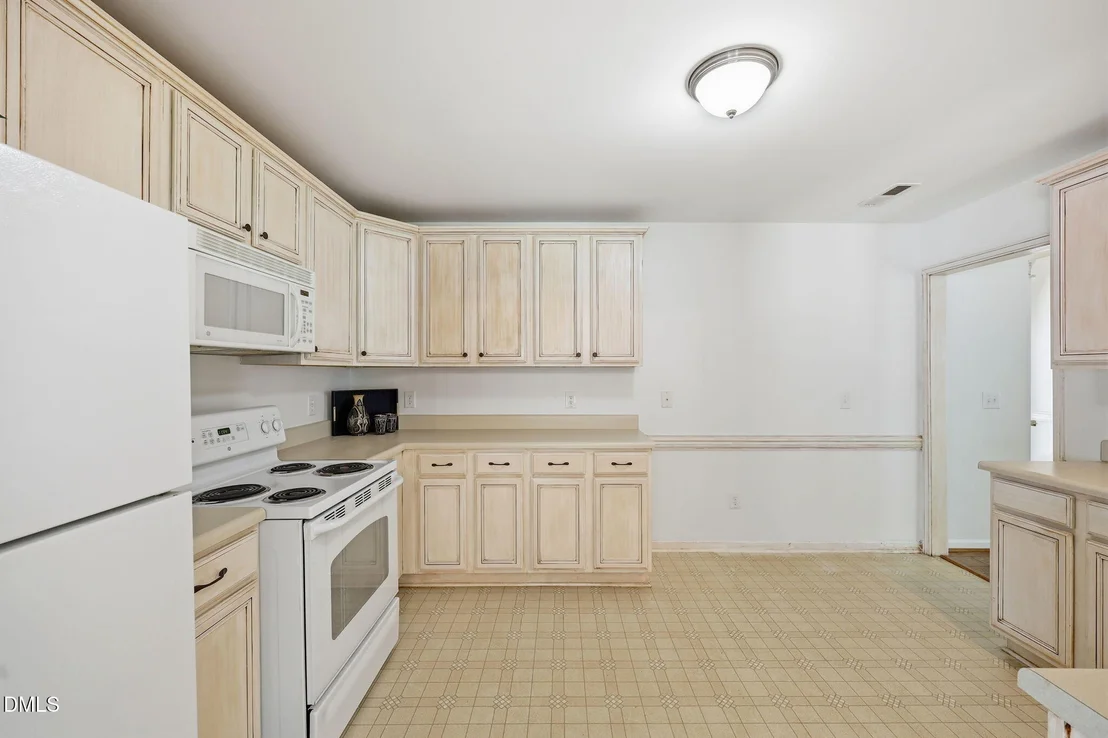 Photo of 514 Walnut Crossing Drive