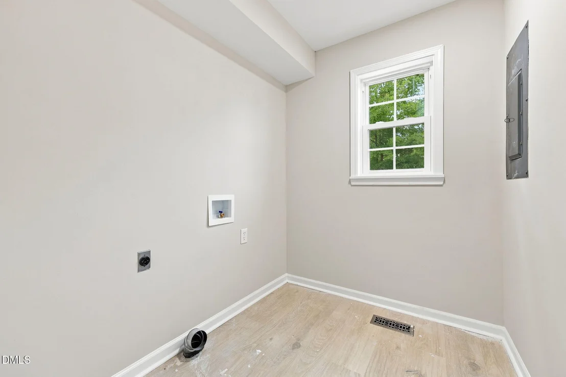 Photo of 305 1st Street
