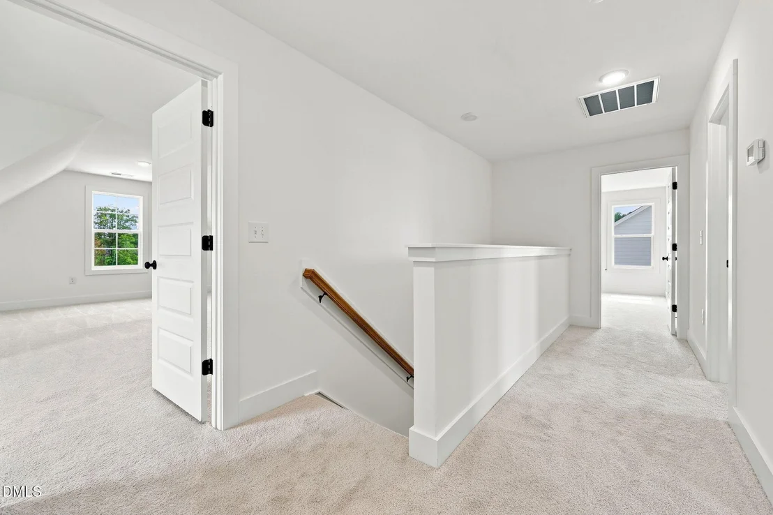 Photo of 155 Grinnell Loop