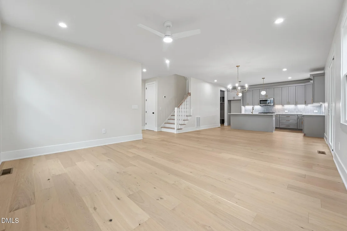 Photo of 633 Conover Road