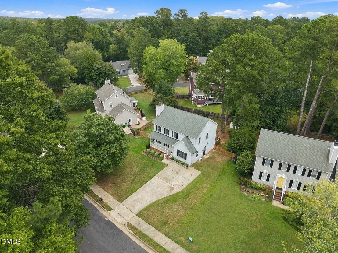 Photo of 603 Pinewood Drive