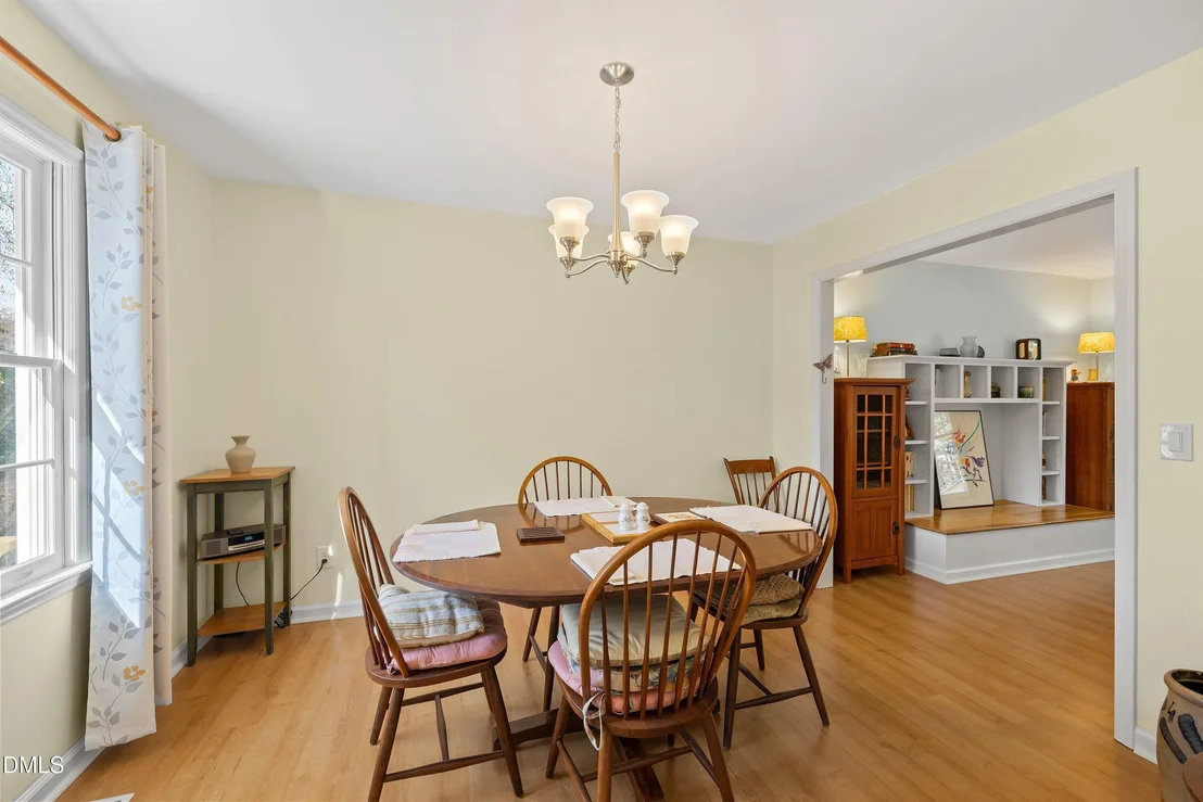 Photo of 514 Holtz Lane