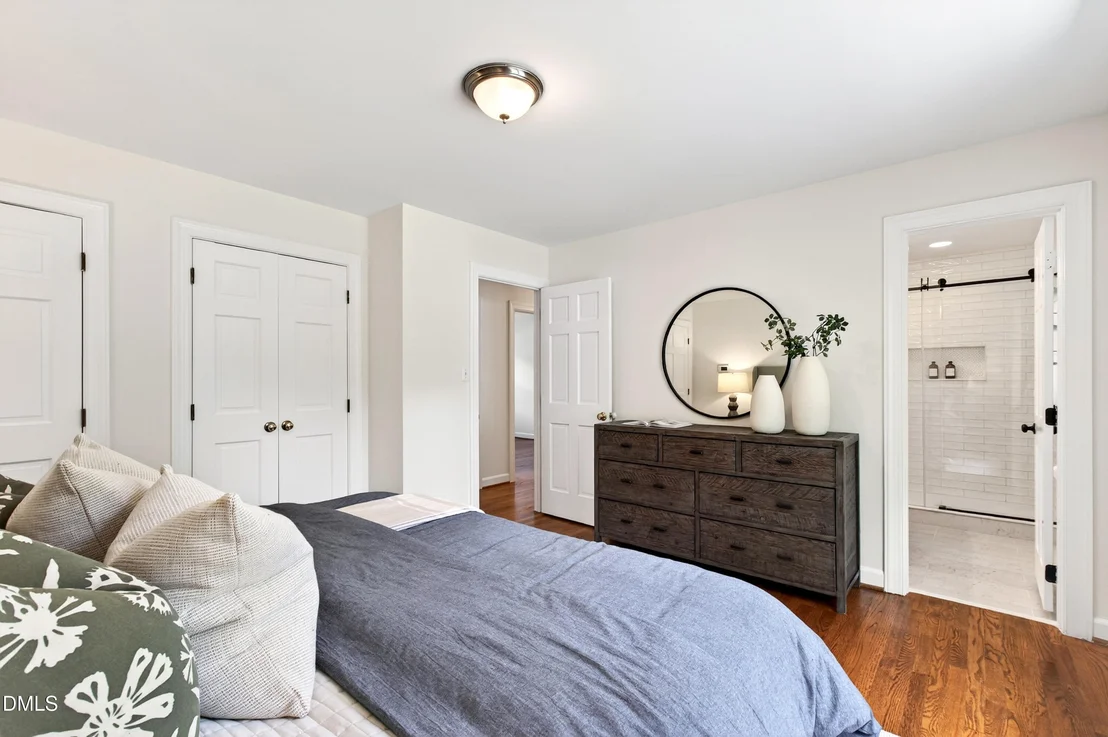 Photo of 1001 Pebblebrook Drive