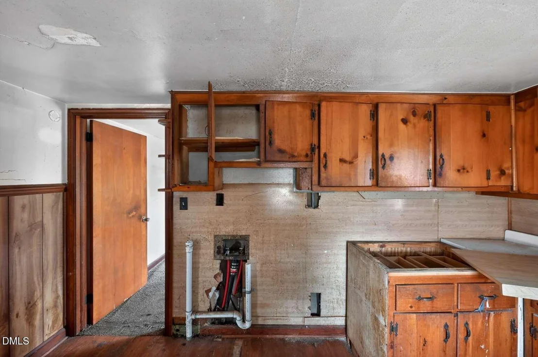 Photo of 13004 Powell Road