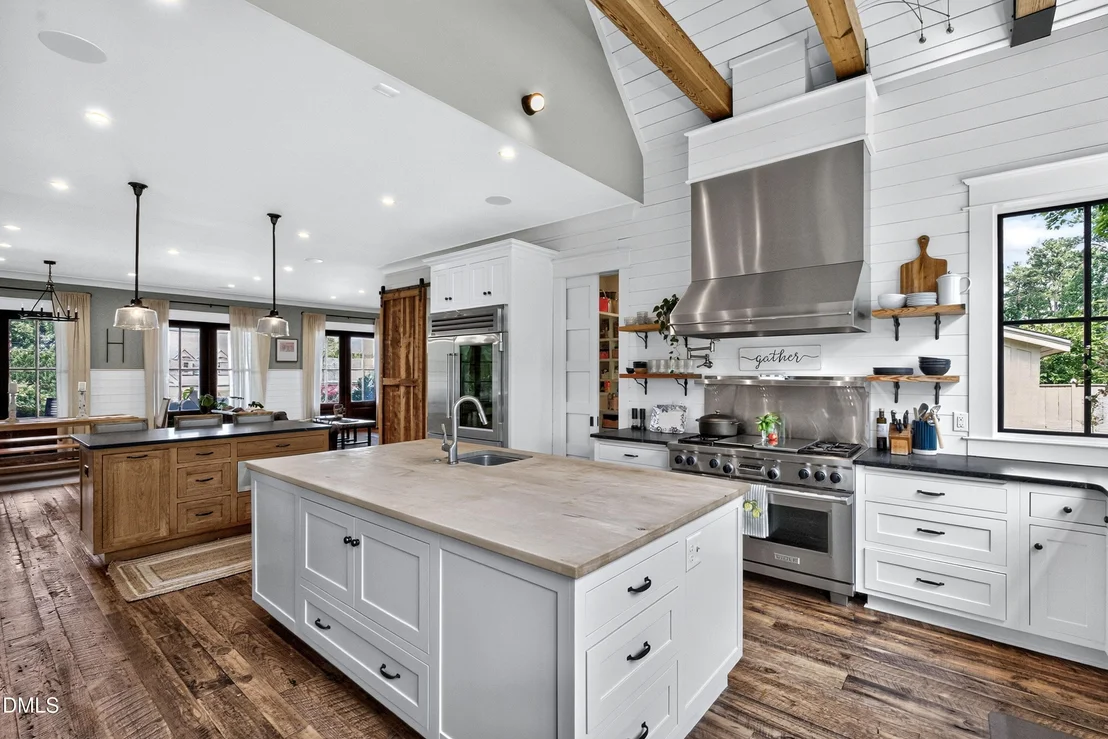Photo of 1212 Currituck Drive