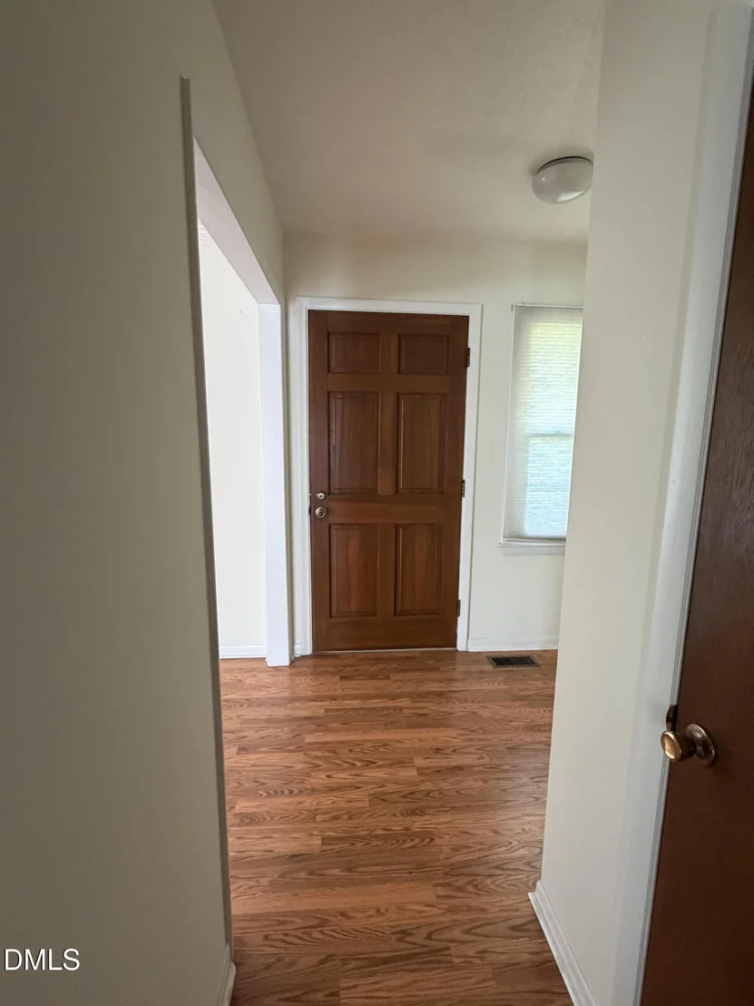Photo of 406 Woodruff Road