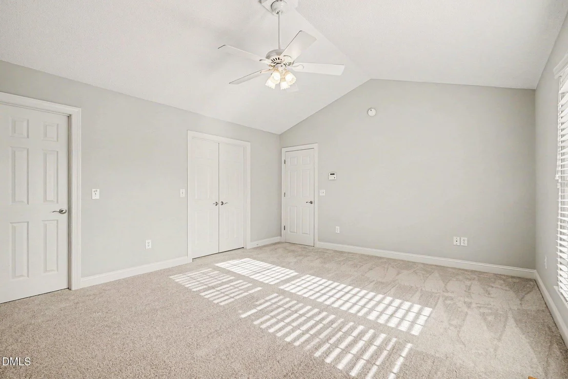 Photo of 1025 Long Branch Road