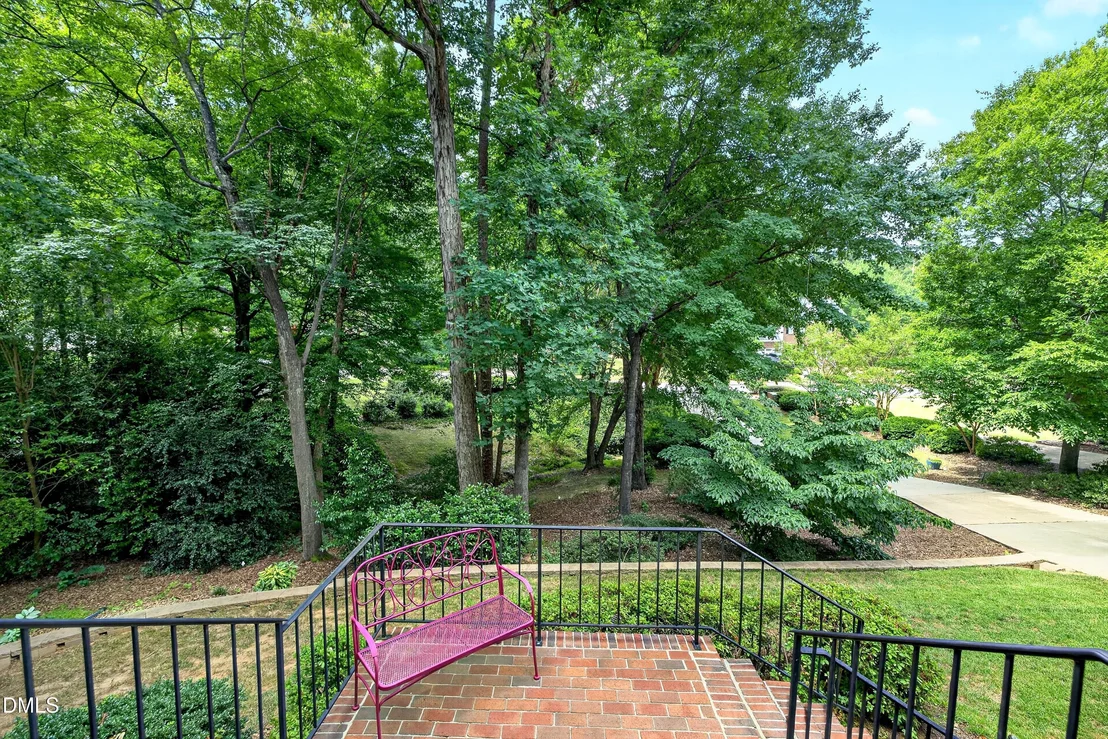 Photo of 306 Kettlebridge Drive