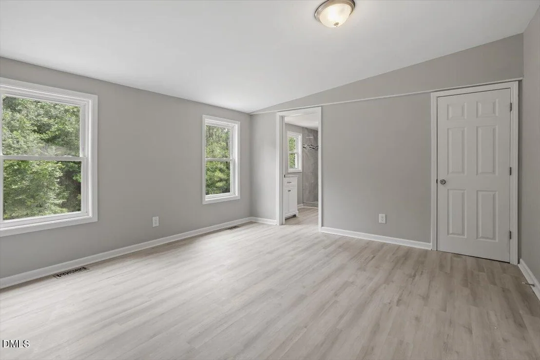 Photo of 581 Ed Thomas Road