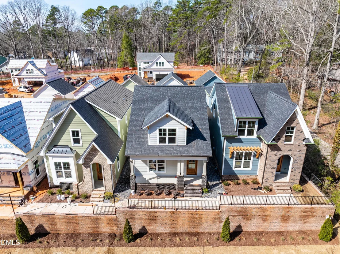 Photo of 722 1/2 Powell Drive