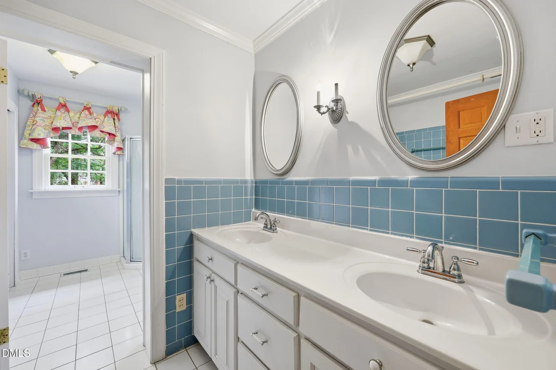 Photo of 212 Hillcrest Drive