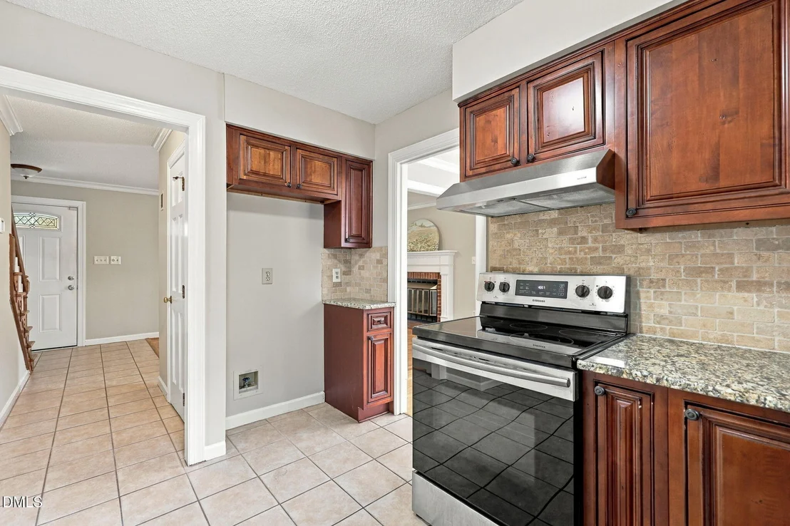 Photo of 603 Pinewood Drive