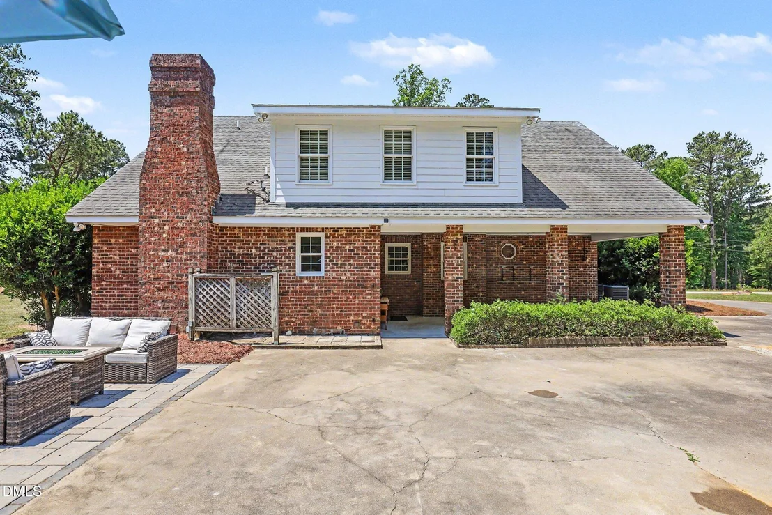 Photo of 2256 Shotwell Road
