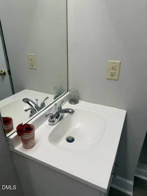Photo of 104 Deblyn Court
