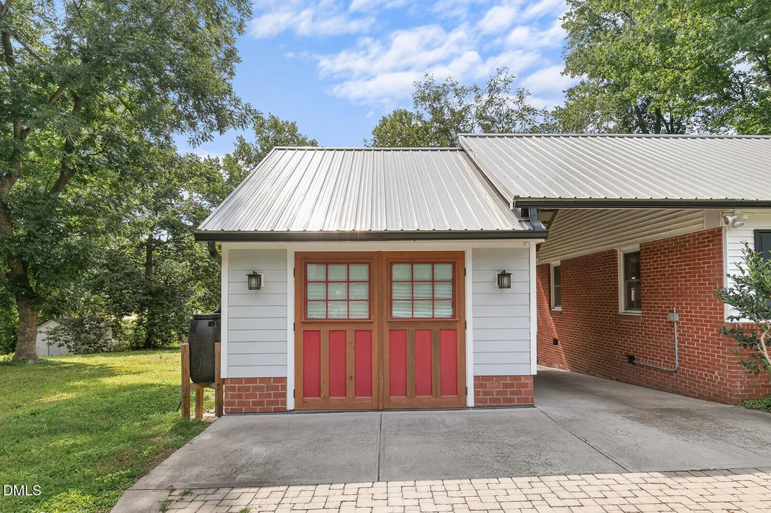 Photo of 2113 Henslowe Drive