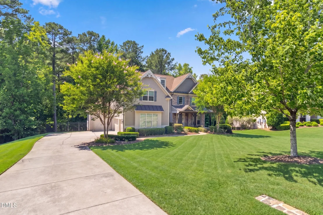 Photo of 7029 Hasentree Way