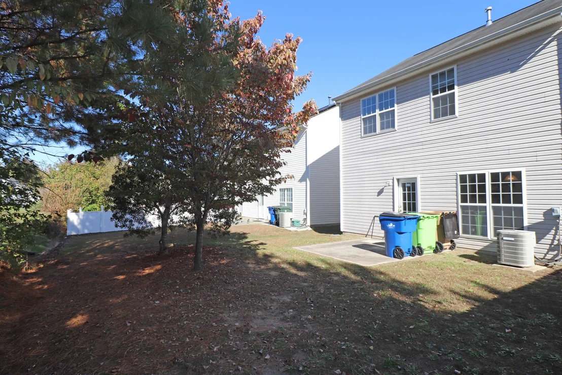 Photo of 4445 Cardinal Grove Drive
