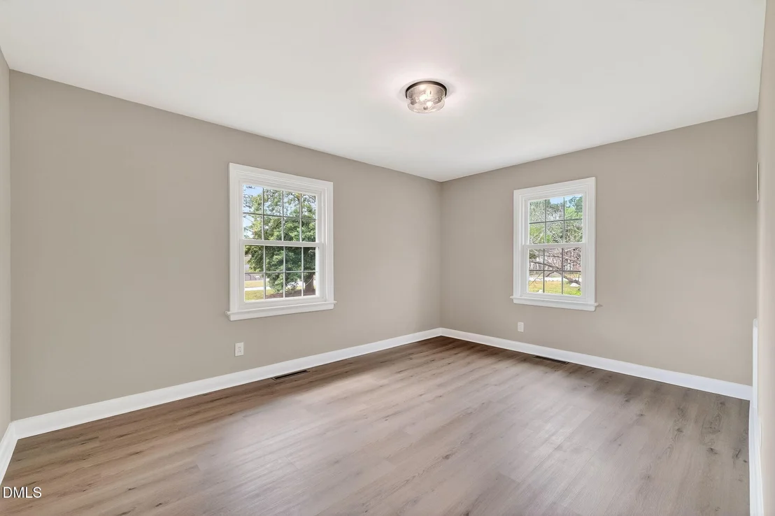 Photo of 105 Forest Drive