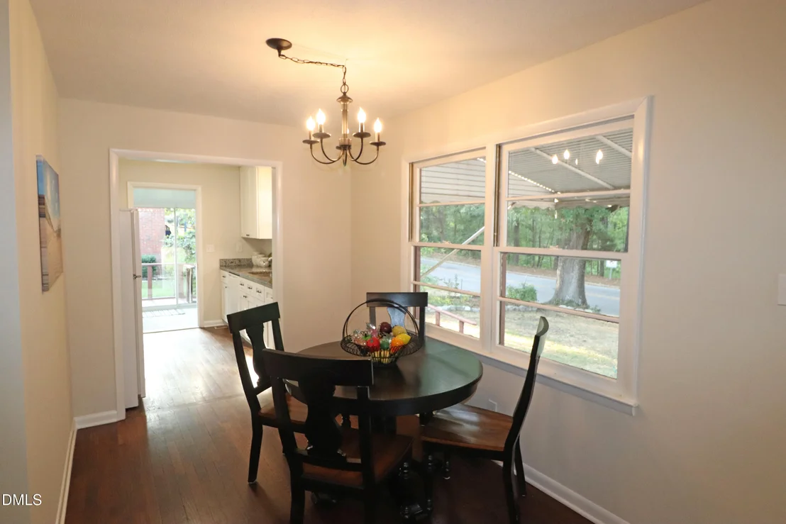 Photo of 1004 Seabrook Road