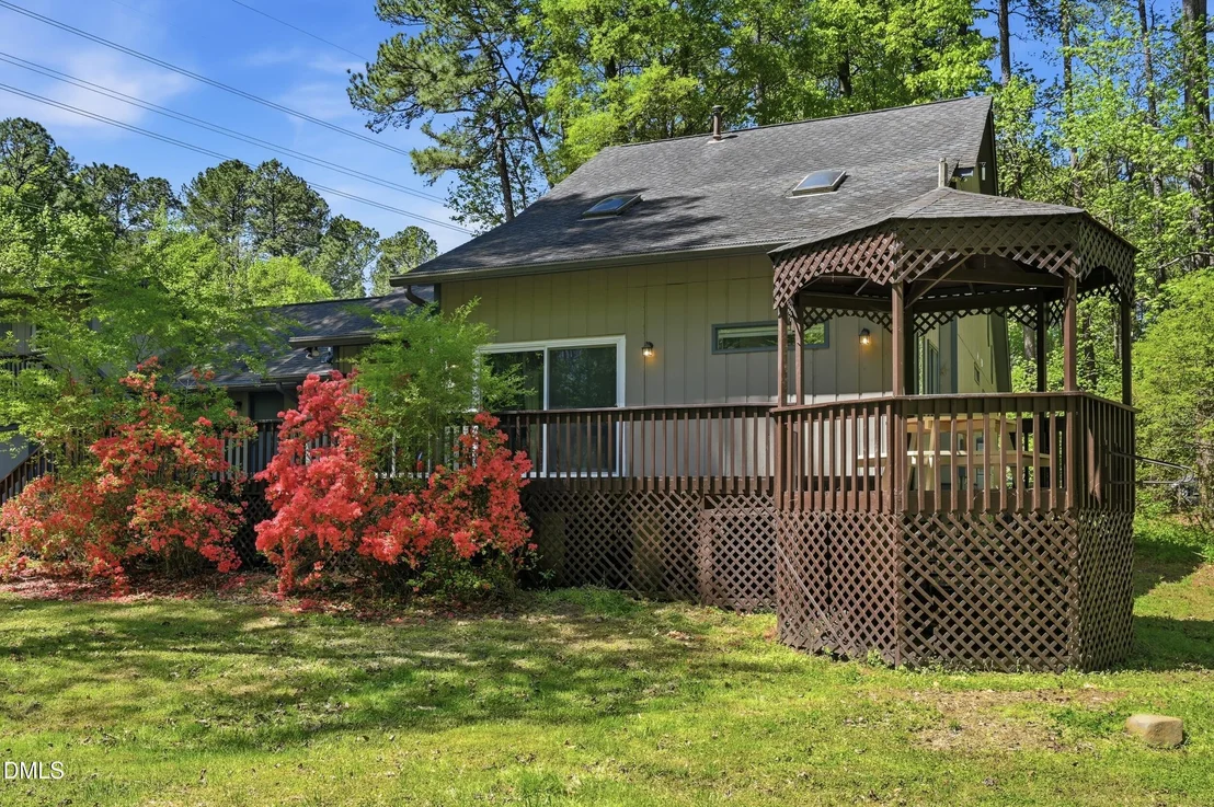 Photo of 4002 Westfield Drive