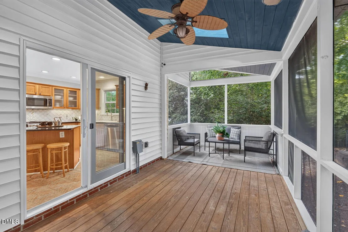 Photo of 2210 Parkside Drive