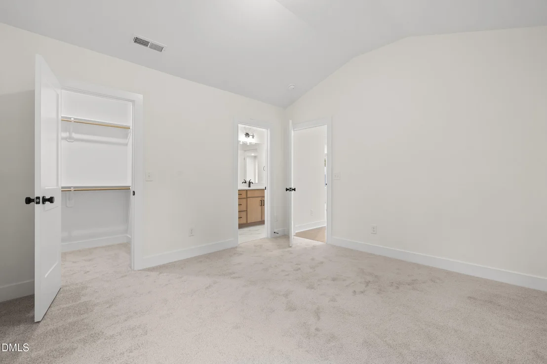 Photo of 708 Grayhaven Place