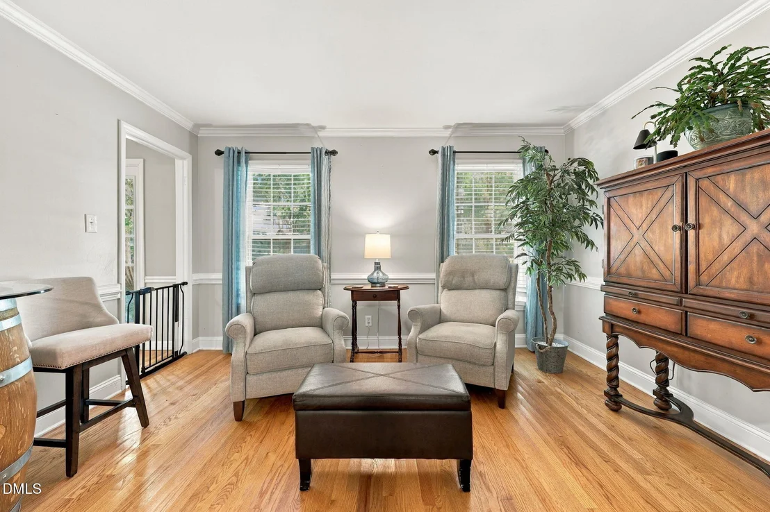 Photo of 5312 Fairoaks Road