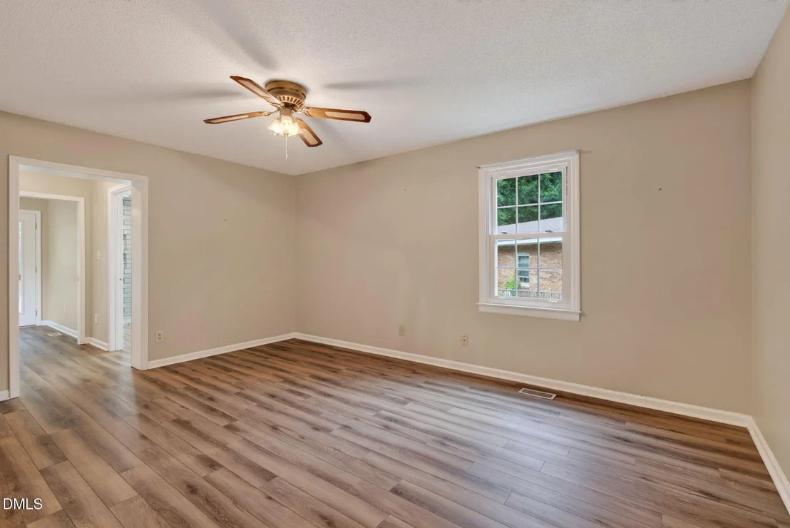 Photo of 63 White Oak Drive